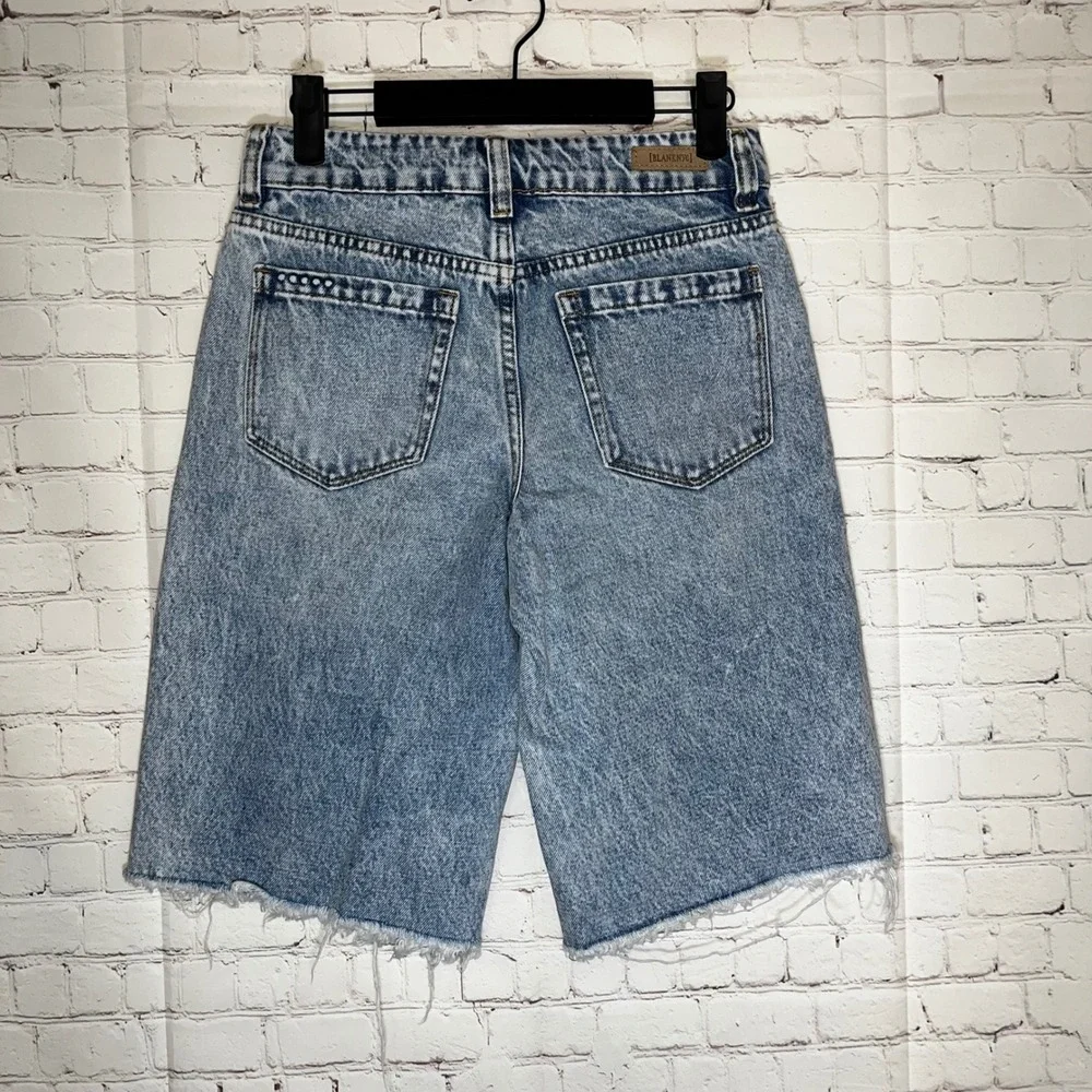 BLANKNYC The Leonard Loose Bermuda Shorts Light Acid Wash Distressed Denim‎ 24